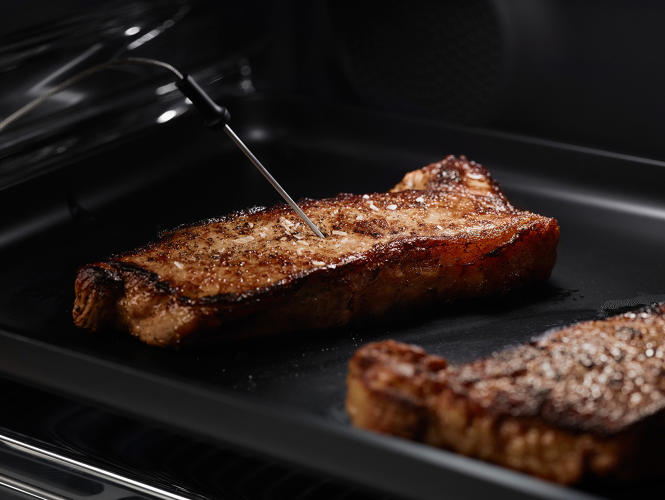3047171-slide-s-8-an-intelligent-oven-that-cooks-all-your-meals.jpg