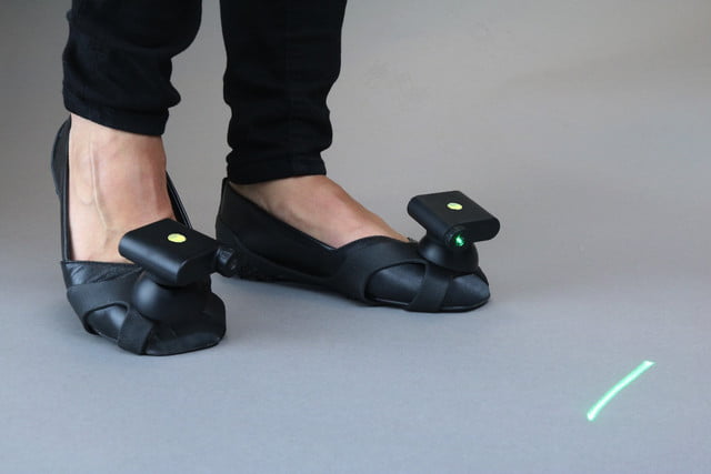 path-finder-closed-shoe-640x0.jpg