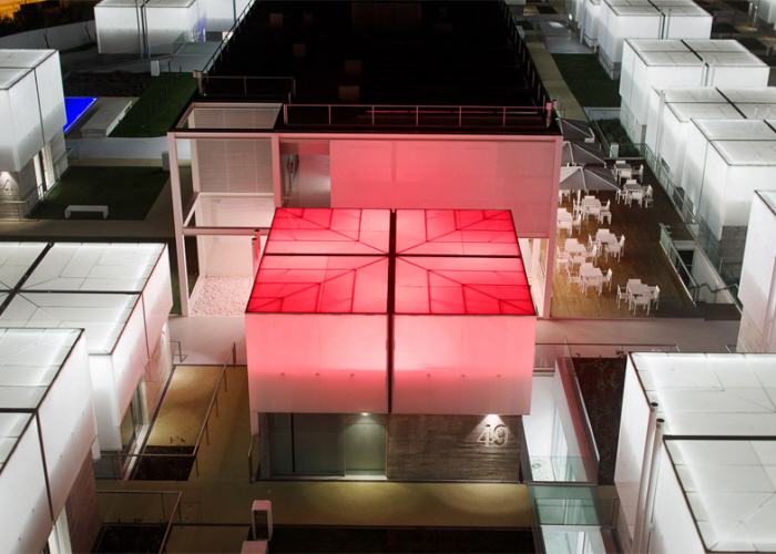 Elderly-Persons-Residence-by-Guedes-Cruz-Architects_dezeen_784_12.jpg