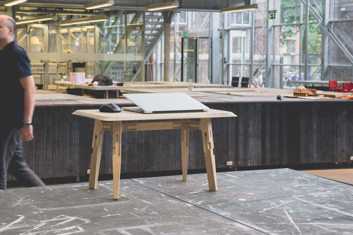 Butterply Desk_9.jpg