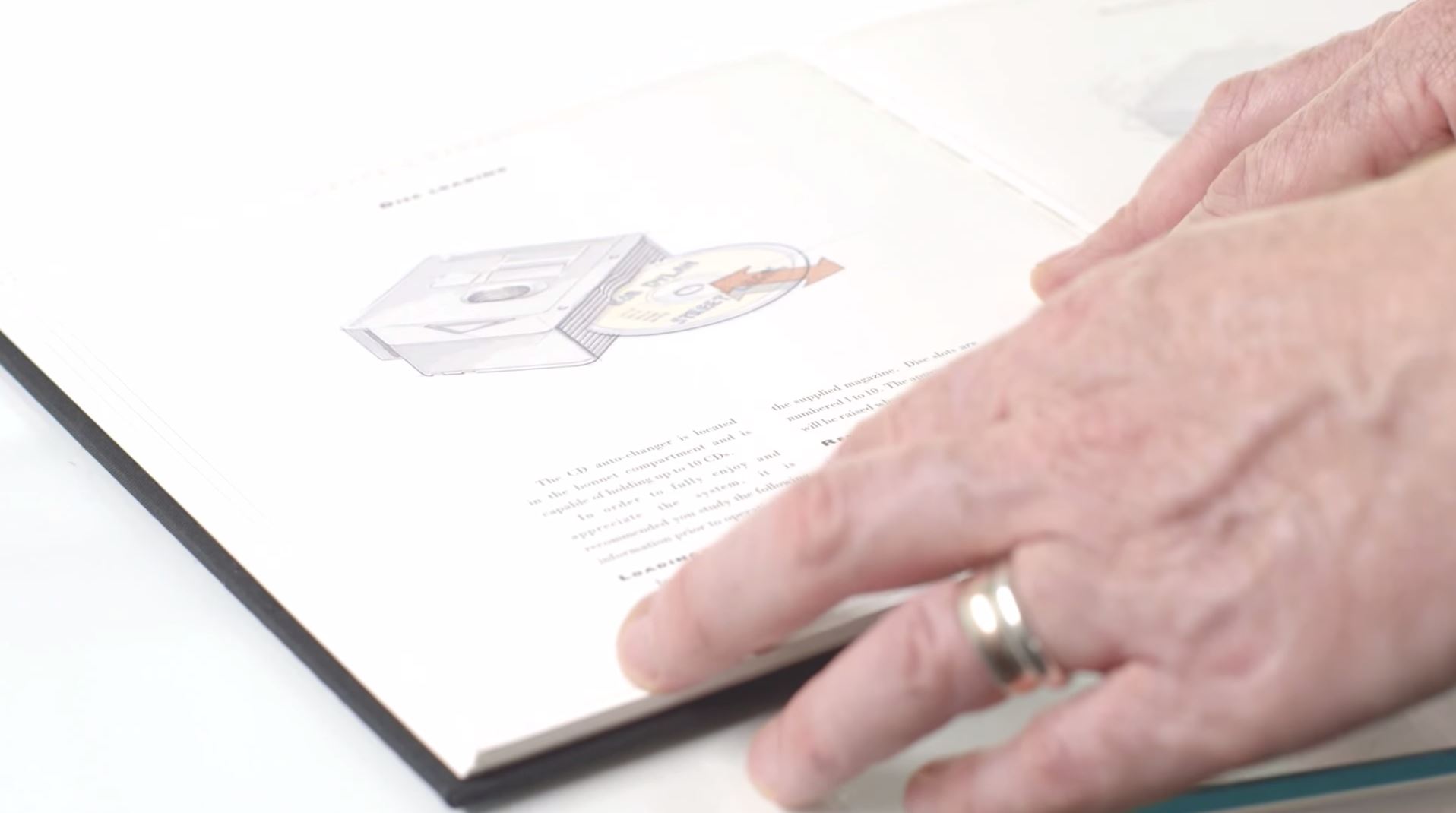 drawn_from_memory_mclaren_F1_owners_manual_05.JPG